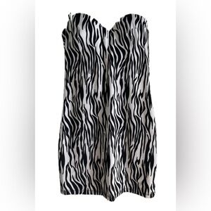 Sz.S-Zebra Print Strapless Slip Dress